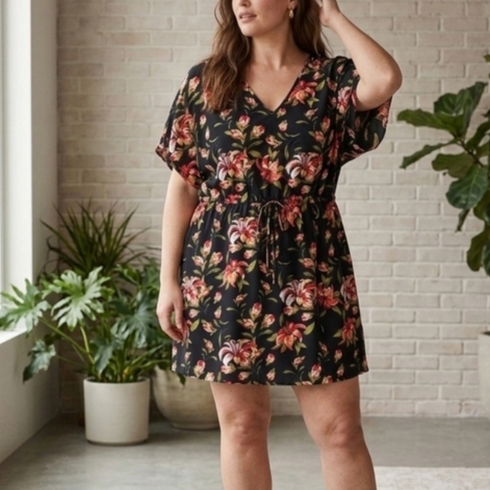 Mario Serrani Floral Tunic Top Size XL Black Red V-Neck Drawstring Blouse